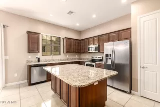 Photo #4: 6284952 Listing 