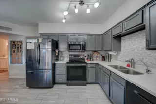 Photo #6: 6284990 Listing 