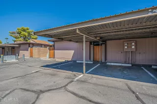 Photo #4: 6285045 Listing