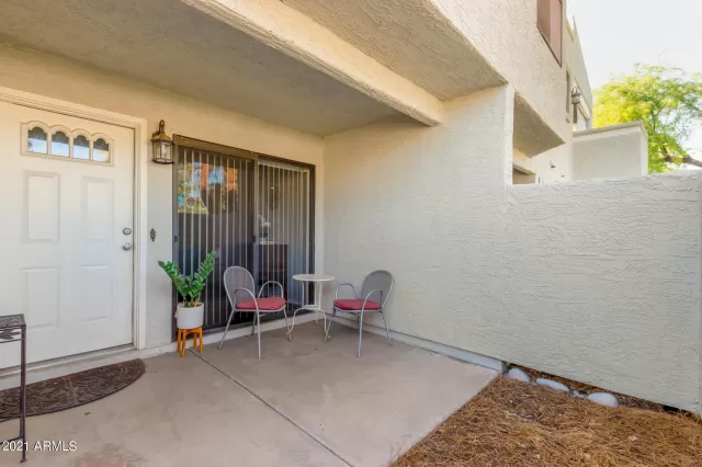 MLS: 6285092 Condo For Sale