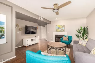 Photo #3: 6285092 Listing 