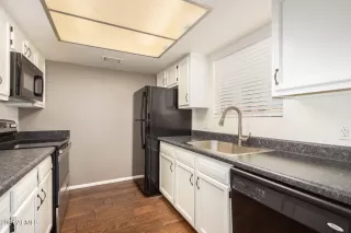 Photo #5: 6285092 Listing 