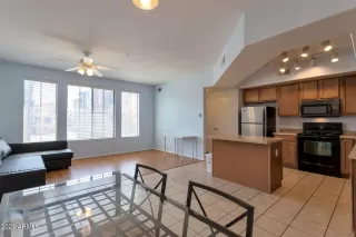 Photo #3: 6285325 Listing 