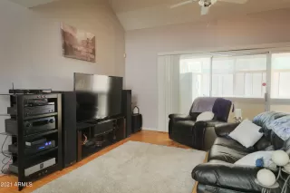 Photo #3: 6285447 Listing