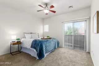 Photo #4: 6285947 Listing