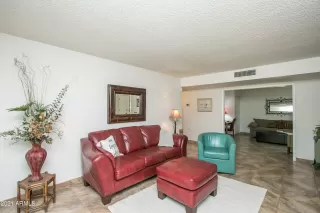 Photo #4: 6286055 Listing 