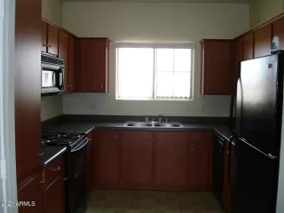 Photo #3: 6286060 Listing