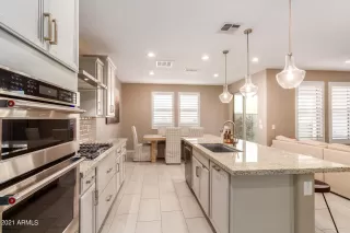 Photo #5: 6286075 Listing