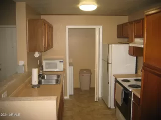 Photo #5: 6286316 Listing