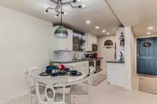 Photo #3: 6286323 Listing