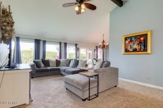 Photo #4: 6286570 Listing