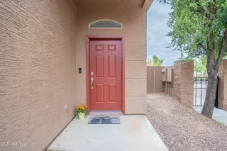 Photo #3: 6286760 Listing