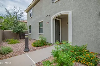 Photo #2: 6286854 Listing