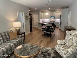 Photo #2: 6286924 Listing 