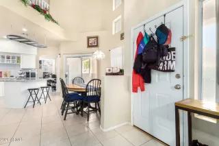 Photo #6: 6287387 Listing