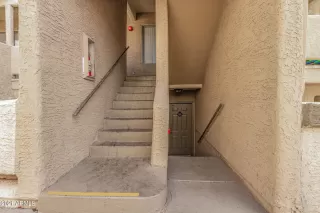 Photo #3: 6287392 Listing