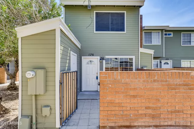 MLS: 6287760 Condo For Sale