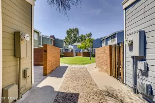 Photo #3: 6287760 Listing