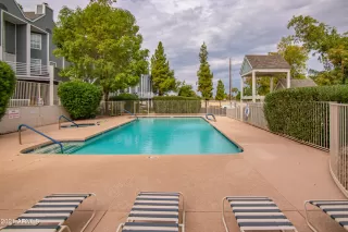 Photo #3: 6287836 Listing 