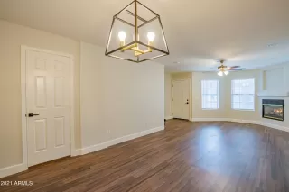 Photo #6: 6287836 Listing 