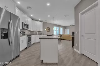 Photo #3: 6287949 Listing 