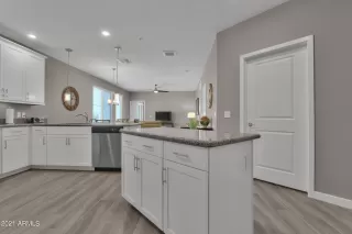 Photo #4: 6287949 Listing 
