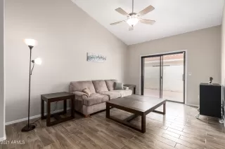 Photo #6: 6288073 Listing