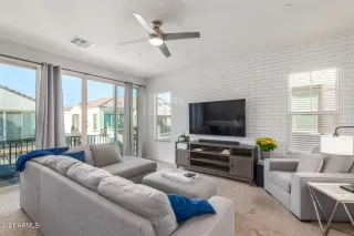 Photo #6: 6288110 Listing