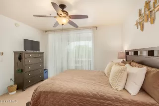 Photo #4: 6288244 Listing