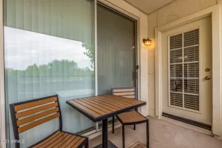 Photo #5: 6288244 Listing