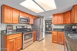 Photo #3: 6288264 Listing 