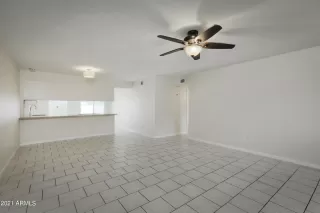 Photo #4: 6288335 Listing