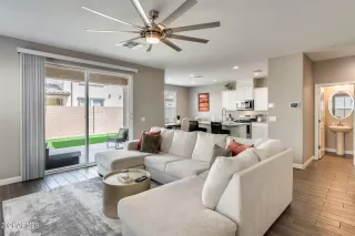 Photo #5: 6288358 Listing 
