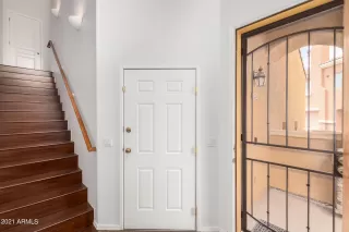 Photo #2: 6288472 Listing