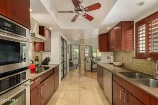 Photo #2: 6288810 Listing