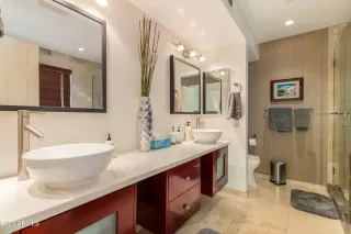 Photo #4: 6288810 Listing