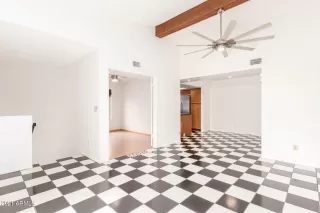 Photo #4: 6288958 Listing