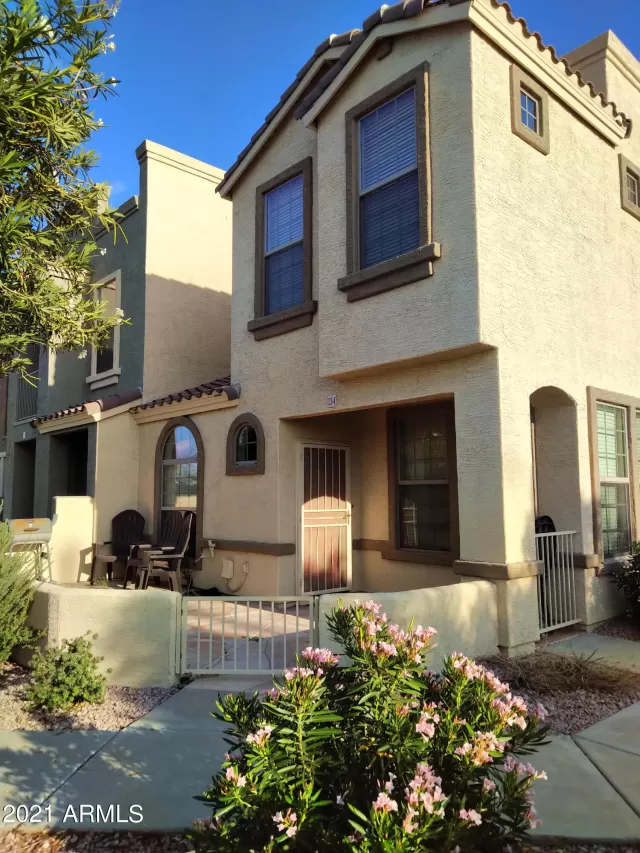 MLS: 6289157 Condo For Sale