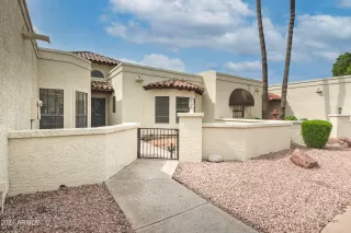 Photo #2: 6289181 Listing