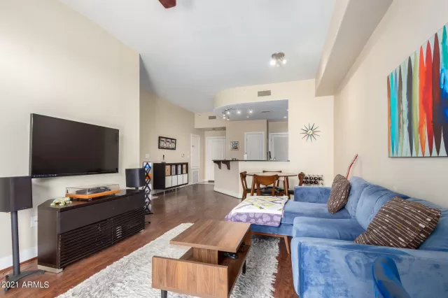 MLS: 6289357 Condo For Sale