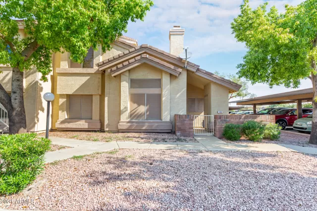 MLS: 6289458 Condo For Sale