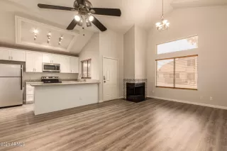 Photo #6: 6289458 Listing 