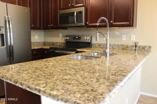 Photo #1: 6289759 Listing