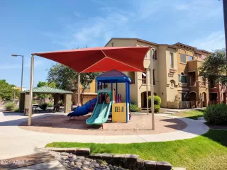 Photo #4: 6290384 Listing