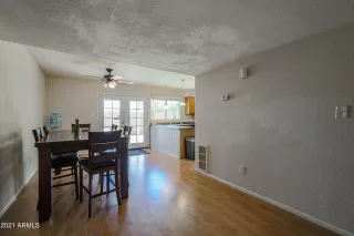 Photo #6: 6290408 Listing