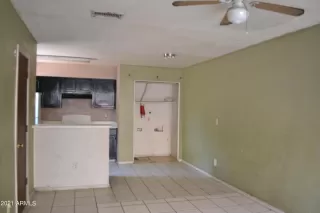 Photo #5: 6290417 Listing