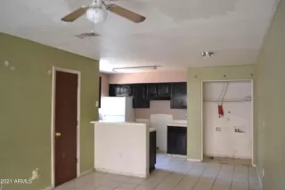 Photo #6: 6290417 Listing