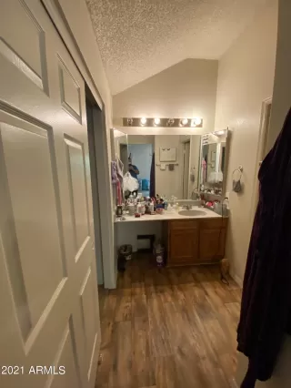 Photo #3: 6290535 Listing