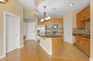 Photo #2: 6290677 Listing 