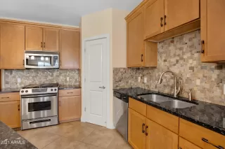 Photo #3: 6290677 Listing 